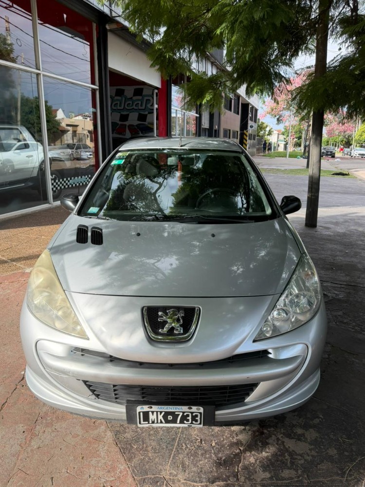 Peugeot 207 Active — foto 4